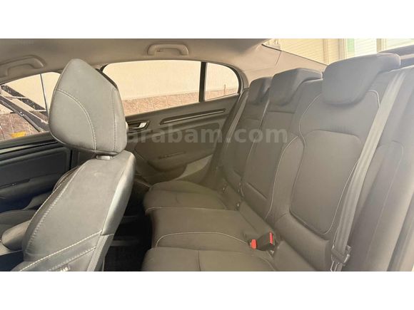 TÜRKMENOĞLU'NDAN DEĞİŞENSİZ 2016 MEGANE 1.5DCİ TOUCH EDC