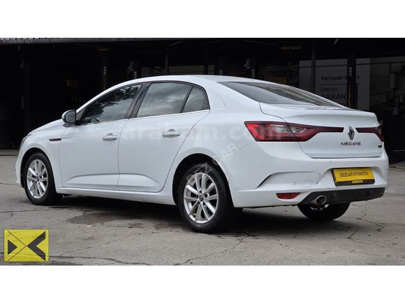 DEZCAR'dan 2017 megan dizel otomatik