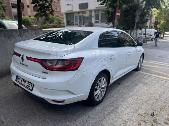2017 MODEL OTOMATİK MEGANE 1,5 DİZEL TOUCH OTOMATİK