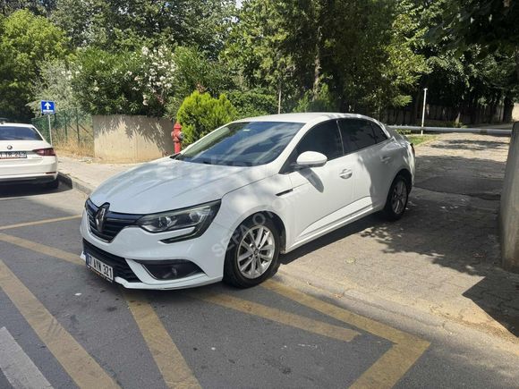 2017 MODEL OTOMATİK MEGANE 1,5 DİZEL TOUCH OTOMATİK