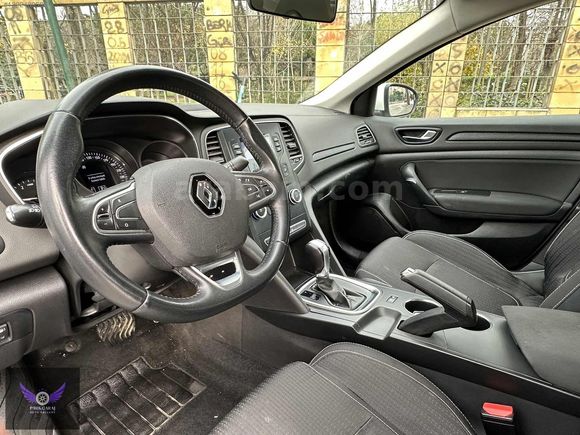 FULL BAKIMLI GÖRÜLMEYE DEĞER MEGANE TOUCH