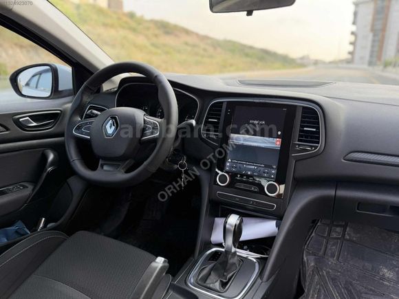2018 MODEL HATASIZ BOYASIZ TESLA EKRAN 135 BİN KM TOUCH