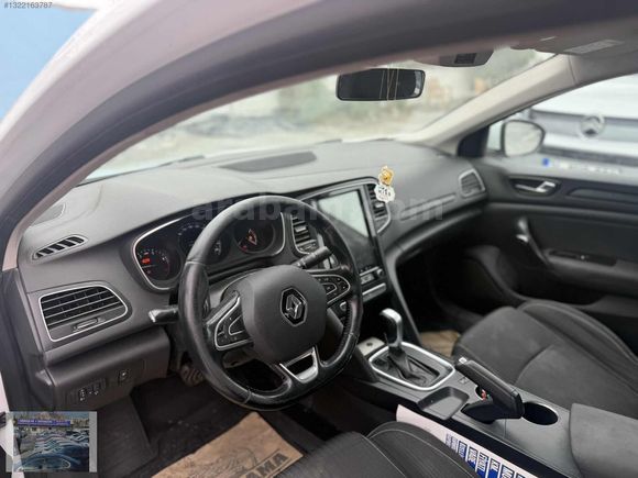 2017 MEGANE KREDİ / VADE / TAKAS İMKANI MEVCUTTUR