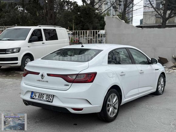2017 MEGANE KREDİ / VADE / TAKAS İMKANI MEVCUTTUR