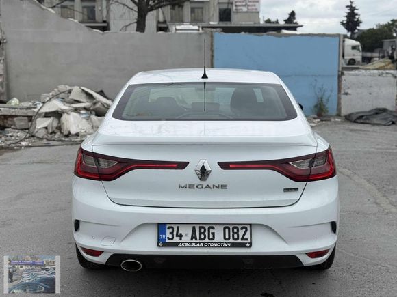 2017 MEGANE KREDİ / VADE / TAKAS İMKANI MEVCUTTUR