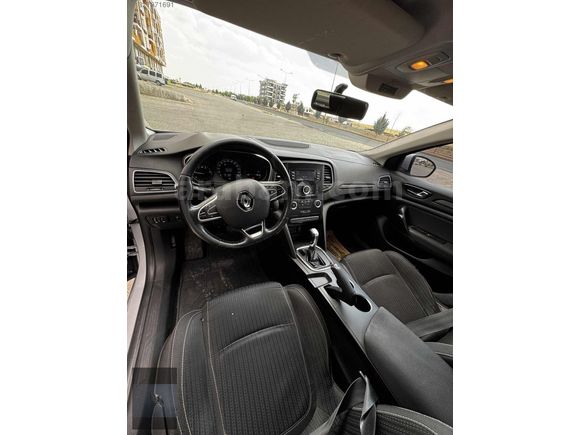 BRN AUTO DAN 2019 MEGANE EMSALSİZ