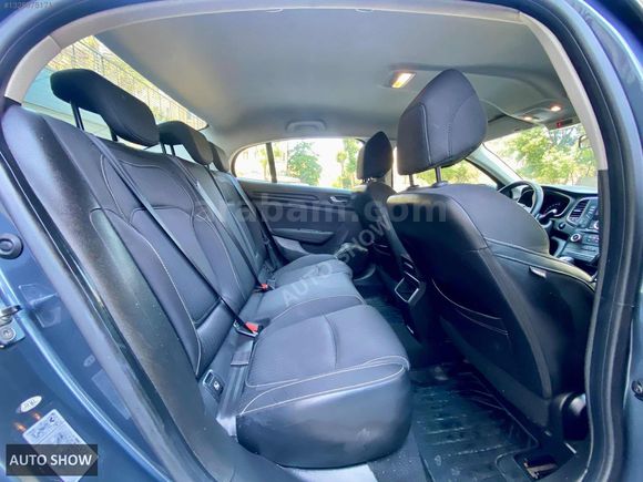 AUTO SHOW_RENAULT MEGANE 1.5 DCİ TOUCH OTOMATİK