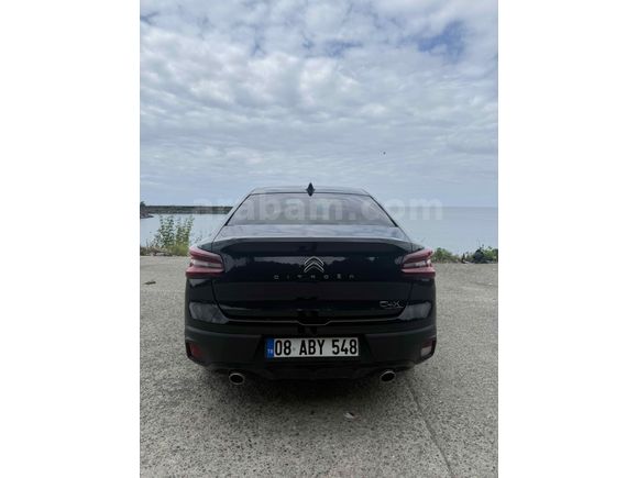 Sahibinden Citroen C4 X 1.2 PureTech Shine 2023 Model 