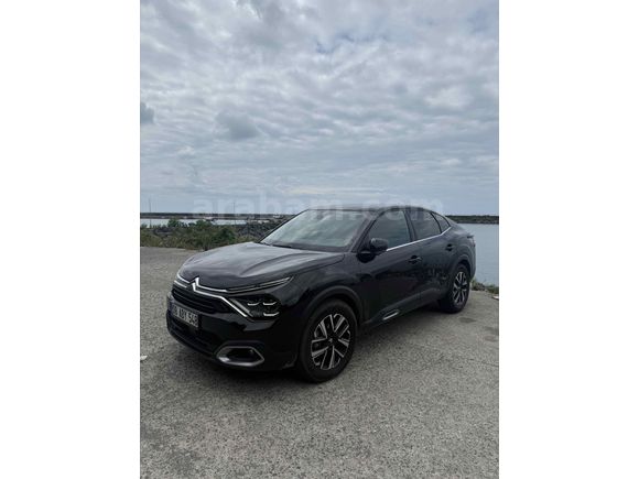 Sahibinden Citroen C4 X 1.2 PureTech Shine 2023 Model 