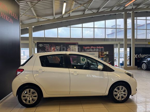 2013 TOYOTA YARIS 1.33 FUN MULTIDRIVE S