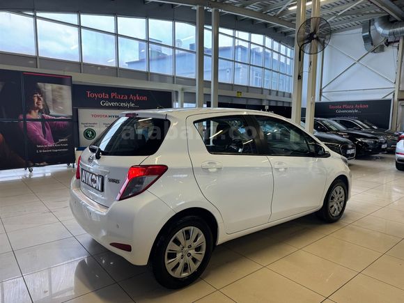 2013 TOYOTA YARIS 1.33 FUN MULTIDRIVE S