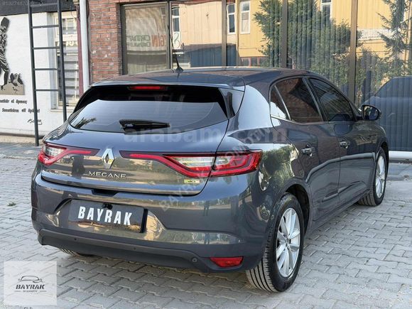 2017 RENAULT MEGANE 110 BİN KM