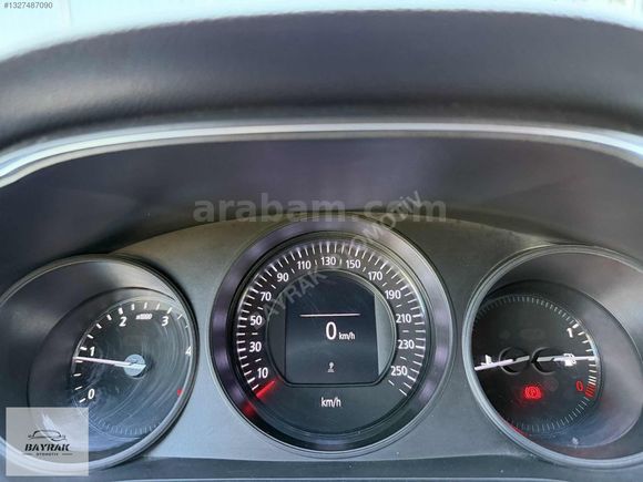 2017 RENAULT MEGANE 110 BİN KM