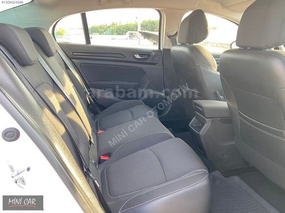 HATASIZ 2017 RENAULT MEGANE 1.5 DCİ TOUCH OTOMATİK 137'BİN KM..