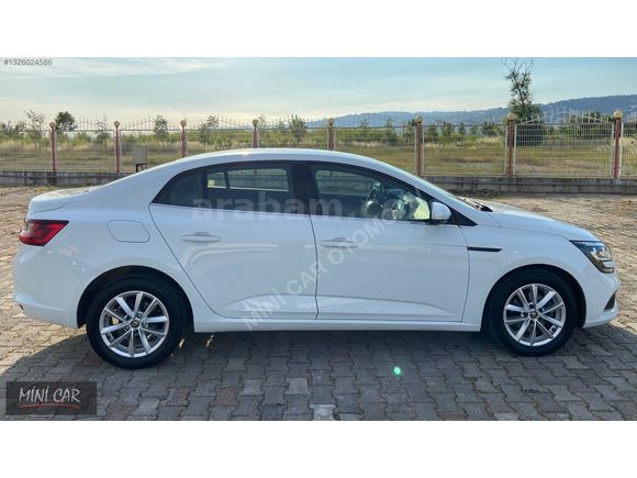 HATASIZ 2017 RENAULT MEGANE 1.5 DCİ TOUCH OTOMATİK 137'BİN KM..
