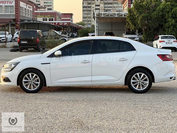 SUNGUROĞLU GARAGE'DEN 2018 RENAULT MEGANE 1.5DCI TOUCH EDC