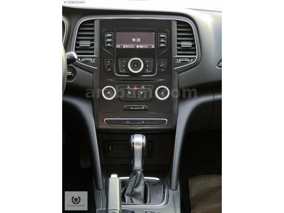 SUNGUROĞLU GARAGE'DEN 2018 RENAULT MEGANE 1.5DCI TOUCH EDC