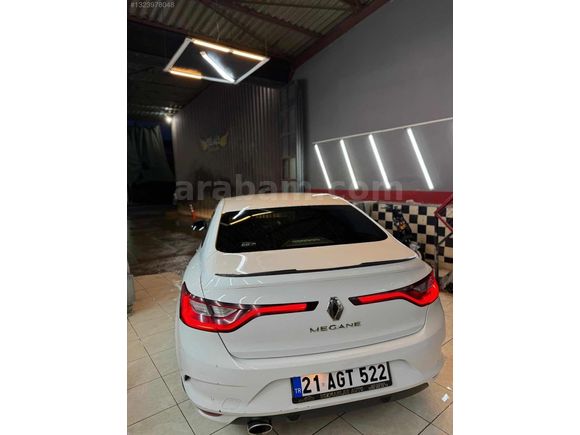MÜFTÜOĞLUNDAN SATILIK MEGANE 4