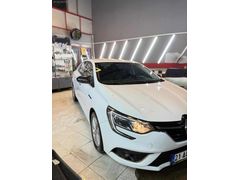 MÜFTÜOĞLUNDAN SATILIK MEGANE 4
