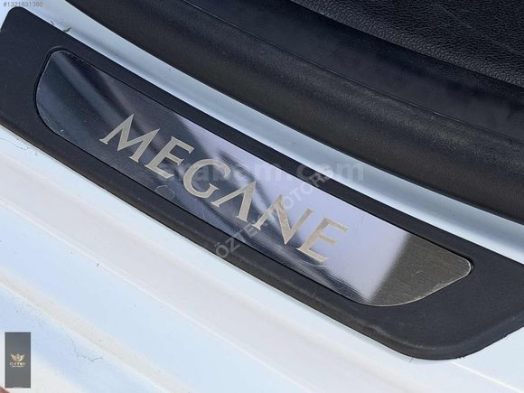 ÖZTEK RENAULT MEGANE 1.5 DCİ TOUCH HATASIZ TESLA - İÇ AMBİYANS