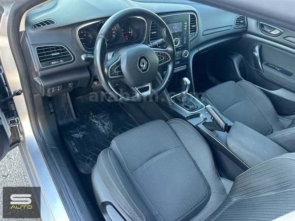 2018-132.000KM-BOYASIZ-MEGANE-1.5DCİ-TOUCH-PLUS-A.GİRİŞ-ÇALIŞTIR