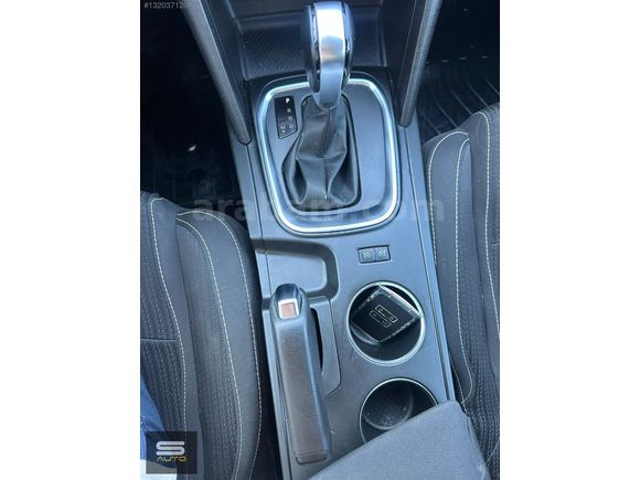 2018-132.000KM-BOYASIZ-MEGANE-1.5DCİ-TOUCH-PLUS-A.GİRİŞ-ÇALIŞTIR
