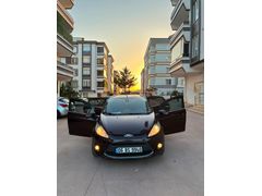 Sahibinden Ford Fiesta 1.4 TDCi Titanium X 2011 Model Full Orijinal Acil Satılık