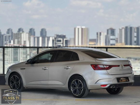 CLASS 71'DEN|2018 MEGANE 4 TOUCH PAKET 2 PARÇA BOYALI