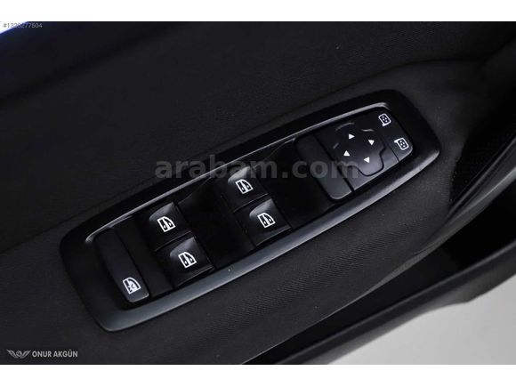 RENAULT MEGANE 4 TOUCH PLUS 1.5 DCI ICON DÖNÜŞÜM DEĞİŞENSİZ