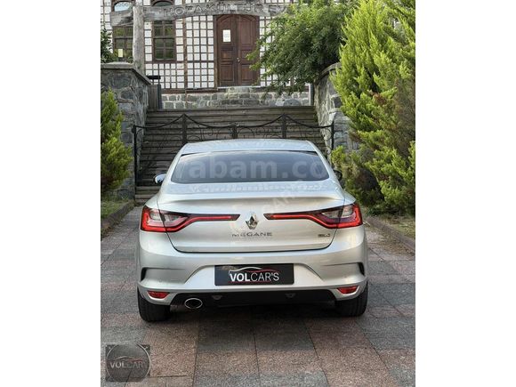 VOLCAR'S 2017 MODEL RENAULT MEGANE