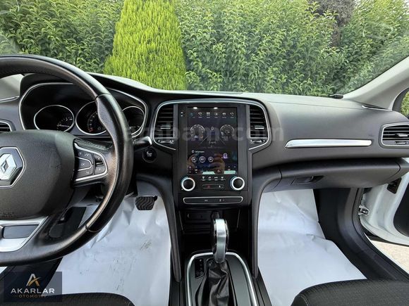 2017 Megane 1.5 DCI Touch EDC GERİ GÖRÜŞ+TESLA EKRAN OTOMATİK