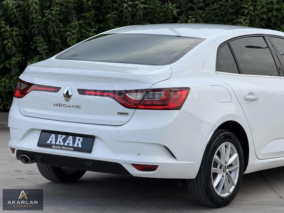 2017 Megane 1.5 DCI Touch EDC GERİ GÖRÜŞ+TESLA EKRAN OTOMATİK