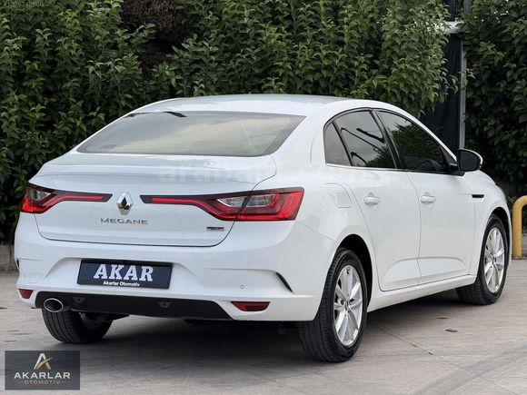 2017 Megane 1.5 DCI Touch EDC GERİ GÖRÜŞ+TESLA EKRAN OTOMATİK