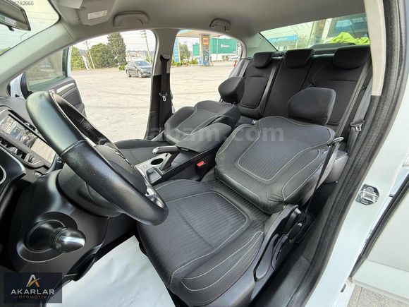 2017 Megane 1.5 DCI Touch EDC GERİ GÖRÜŞ+TESLA EKRAN OTOMATİK