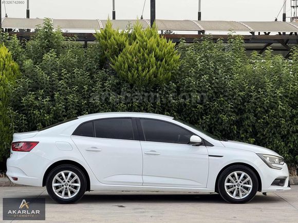 2017 Megane 1.5 DCI Touch EDC GERİ GÖRÜŞ+TESLA EKRAN OTOMATİK
