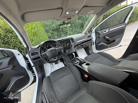 2017 Megane 1.5 DCI Touch EDC GERİ GÖRÜŞ+TESLA EKRAN OTOMATİK