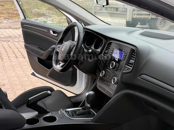 2017 MEGAN-TOCH-OTOMATİK HATASIZ BOYASIZ