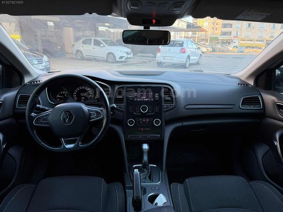 CSB Auto'dan Hatasız Megane 4