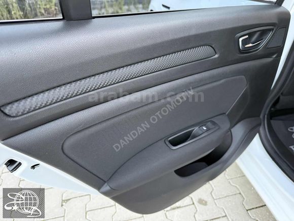 2017 RENAULT MEGANE 1.5 DCİ TOUCH OTOMATİK HATASIZ/TEMİZ/BAKIMLI