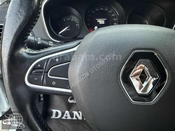 2017 RENAULT MEGANE 1.5 DCİ TOUCH OTOMATİK HATASIZ/TEMİZ/BAKIMLI