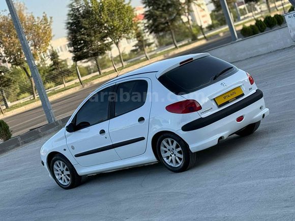 Sahibinden Peugeot 206 1.4 X-Design 2006 Model Iğdır