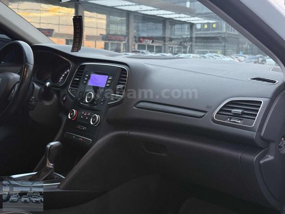 GÖRKEM AUTO'DAN 1.5DCİ-MEGANE-TOUCH-2019ÇKŞ-OTOMATİK-170.000KM