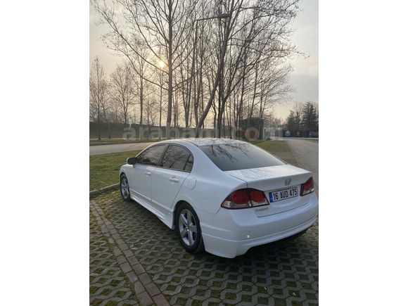 Sahibinden Honda Civic 1.6i VTEC Elegance 2010 Model 