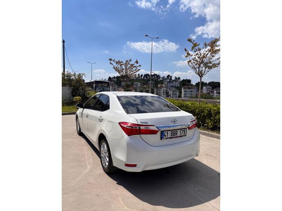 Sahibinden Toyota Corolla 1.4 D-4D Advance 2014 Model