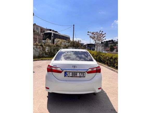 Sahibinden Toyota Corolla 1.4 D-4D Advance 2014 Model