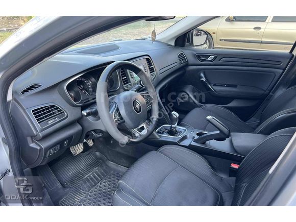2017 MODEL MEGANE 1.5 DCI TOUCH OTOMATİK DEĞİŞENSİZ