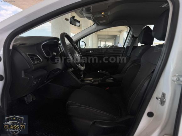 CLASS71'DEN|2018 RENAULT MEGANE 4 TOUCH PAKET