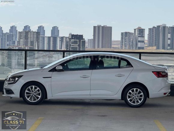 CLASS71'DEN|2018 RENAULT MEGANE 4 TOUCH PAKET