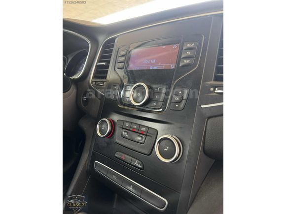 CLASS71'DEN|2018 RENAULT MEGANE 4 TOUCH PAKET