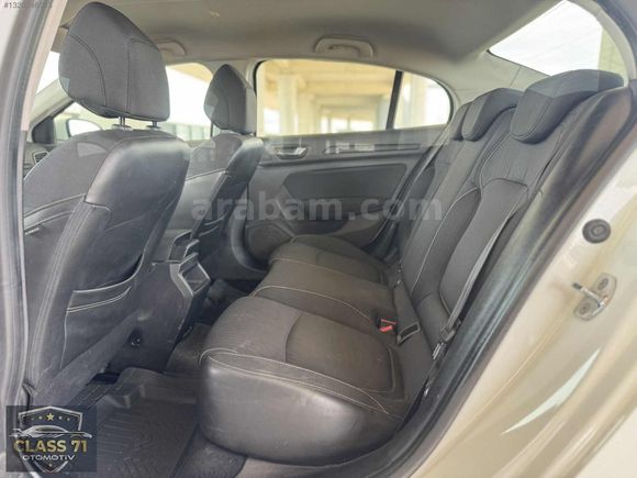 CLASS71'DEN|2018 RENAULT MEGANE 4 TOUCH PAKET